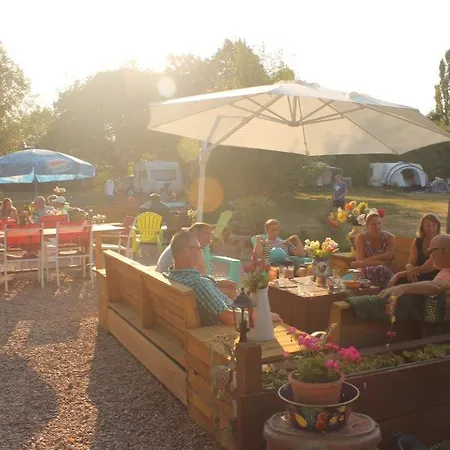 فندق مبيت وإفطار Domaine Sainte Marie Tréteau