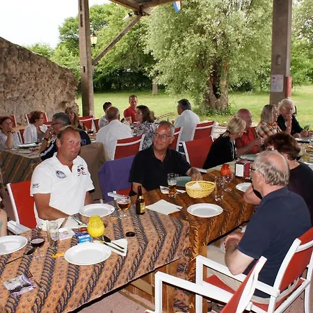 Domaine Sainte Marie Couette-café Tréteau